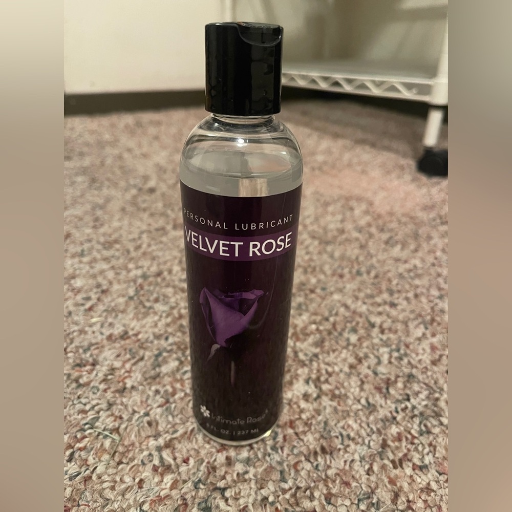 Intimate rose Velvet Rose Personal Lubricant brand new sealed never open. 8fl oz